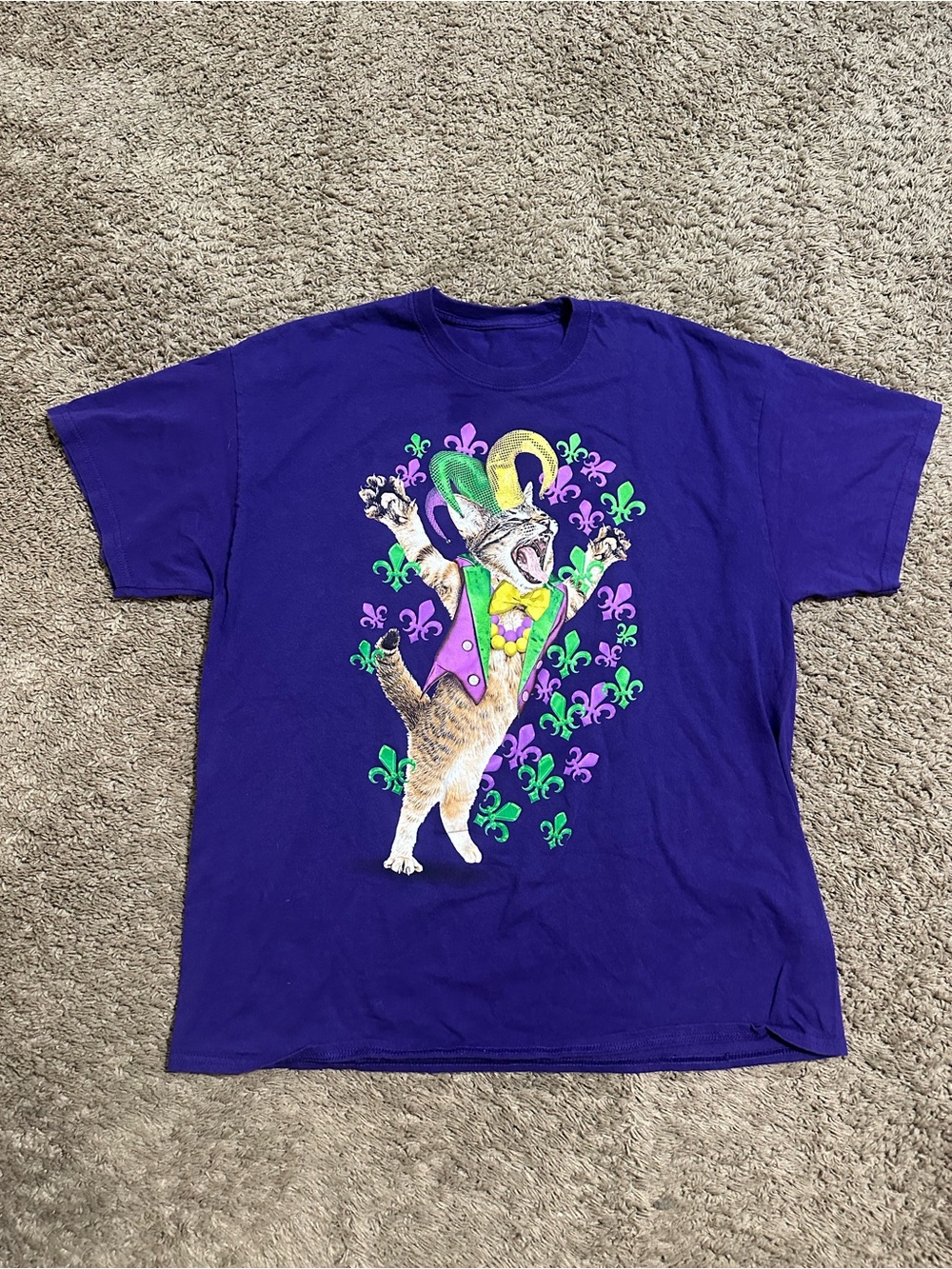 Vintage Cat Mardi Gras “triple purple” shirt 00s size medium